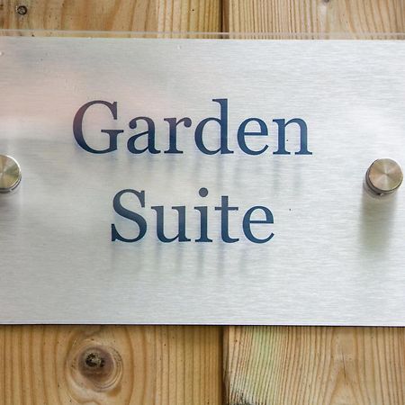 Garden Suite Dronfield Ngoại thất bức ảnh